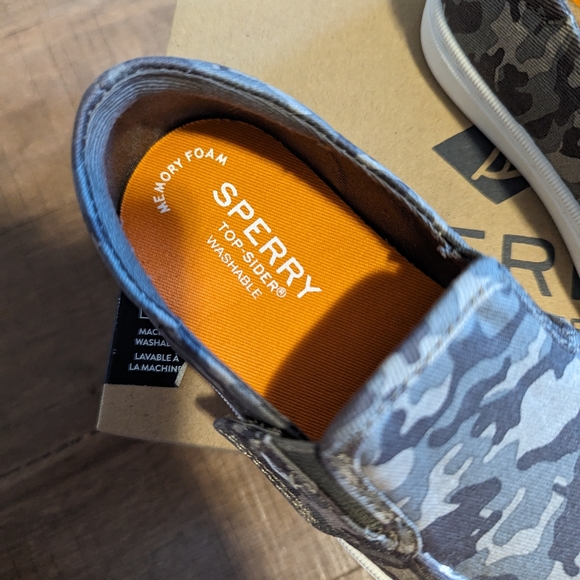 Sperry Top-Sider toddler shoes - Picture 2 of 4